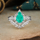 Luxury 4 Prong Pear Cut Emerald Stackable Ring Set